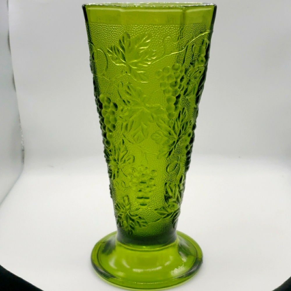 Vintage Anchor Hocking Avocado Green Glass Vase with Grapes and Leaves texured